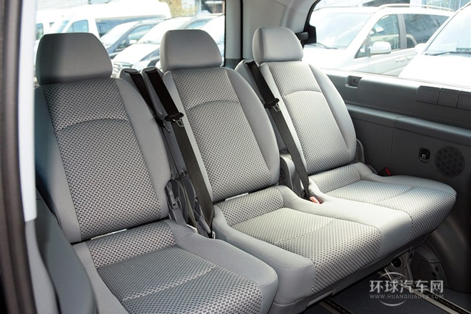 2011款2.5L商務版