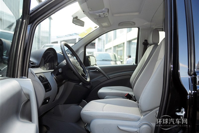 2011款2.5L商務(wù)版