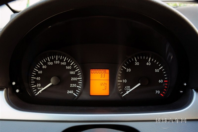 2011款2.5L商務(wù)版