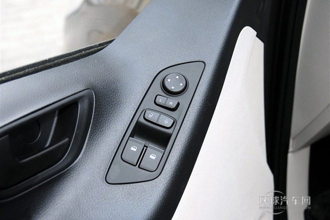 2014款 2.0T 自動時尚版