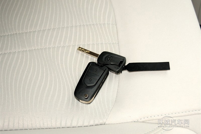 2014款 2.0T 手動豪華版