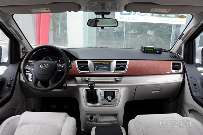 2014款 2.0T 手動豪華版