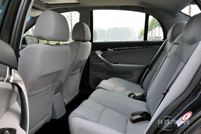 2011款 1.6L 手動豪華型