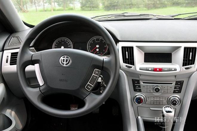 2011款 1.6L 手動豪華型