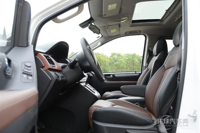 2014款 2.0T 自動行政版