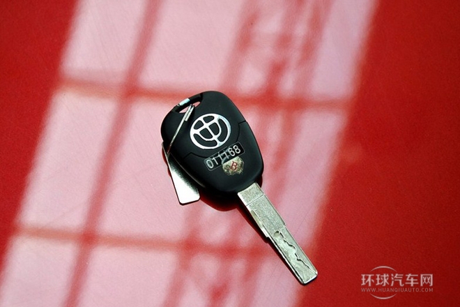 2011款 1.8L 手動豪華型