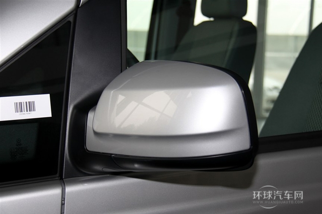 2014款3.0L商務(wù)版