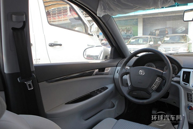 2011款 1.8L 手動舒適型