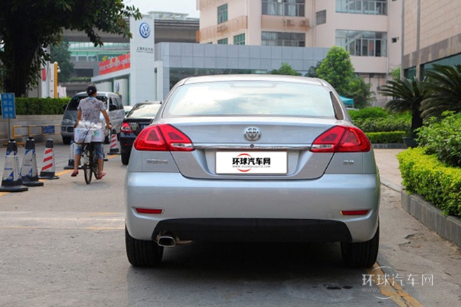 2011款 1.8L 手動舒適型