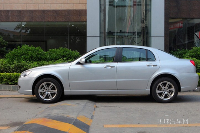 2011款 1.8L 手動(dòng)舒適型