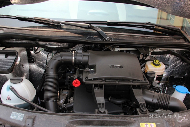 2012款2.1T佳旅長軸版