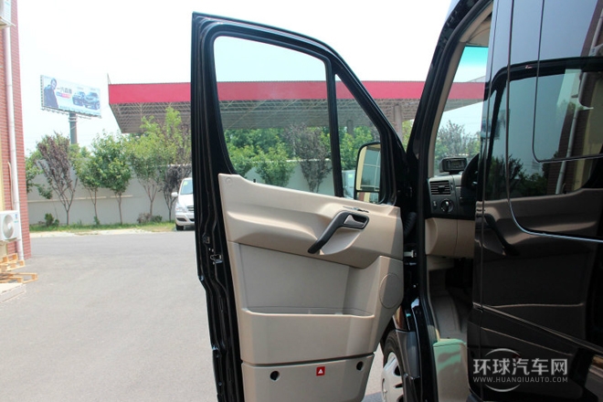 2012款2.1T佳旅長(zhǎng)軸版