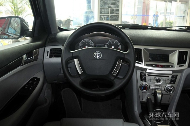 2011款 1.8L 自動豪華型