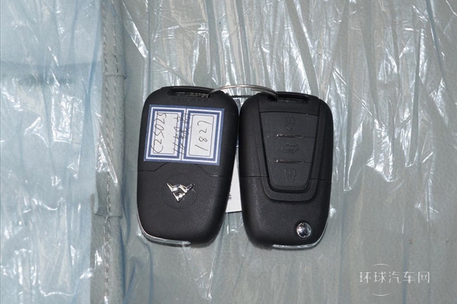 2014款 2.5T商杰版長軸高頂