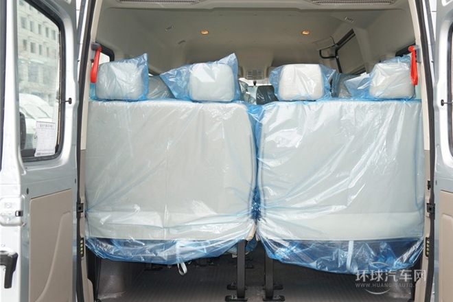 2014款 2.5T商杰版長軸高頂