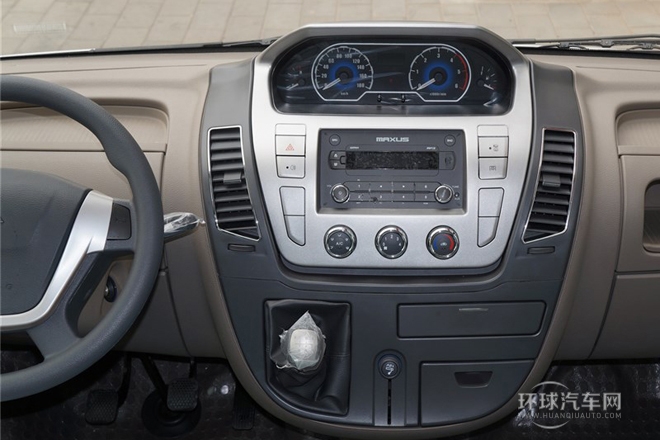 2014款 2.5T商杰版長軸高頂