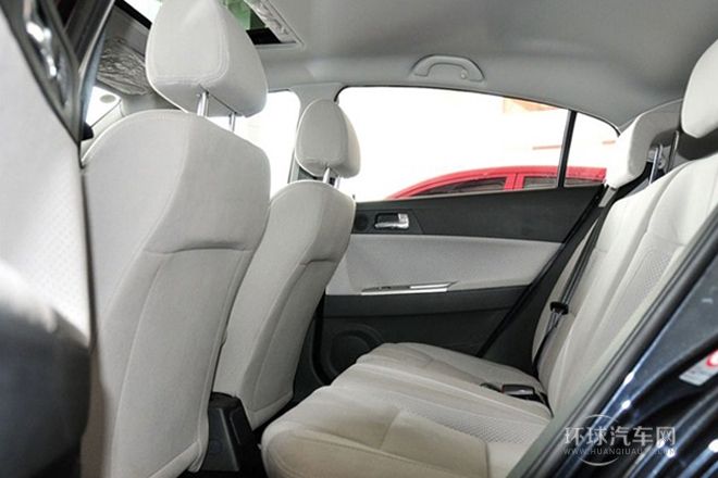 2010款 1.3L 手動豪華型