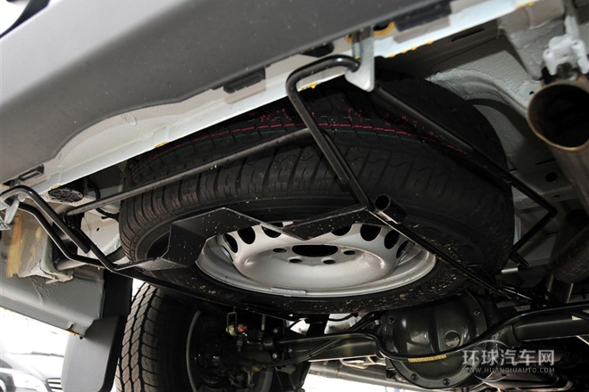 2012款2.1T尊旅中軸版