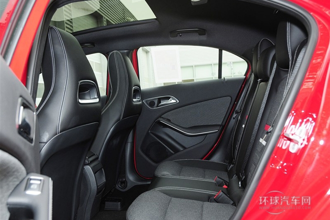 2013款A(yù)180時(shí)尚版