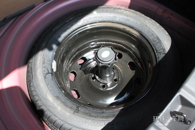 2010款 1.5L 自動(dòng)舒適型