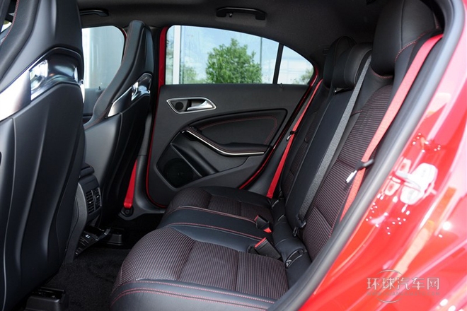 2014款A(yù)45 AMG 4MATIC