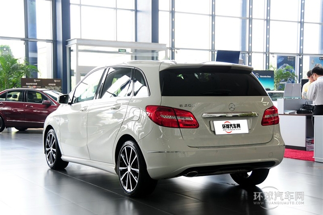 2012款B200 1.6T 雙離合