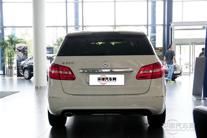 2012款B200 1.6T 雙離合