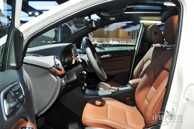 2012款B200 1.6T 雙離合