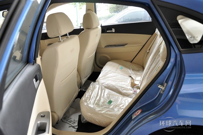 2011款 1.5L 手動經(jīng)典型