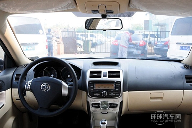 2011款 1.5L 手動精英型