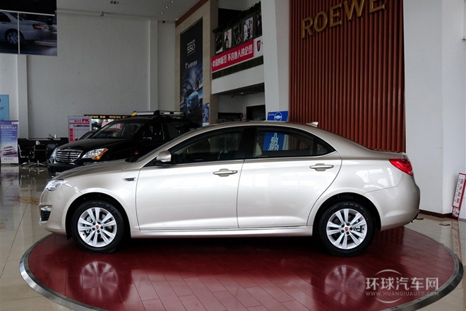 2013款 550S 1.8L 手動啟逸版