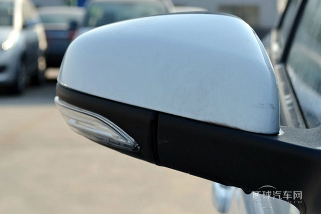 2011款 1.5L 自動豪華型