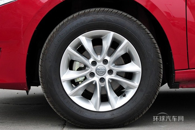 2011款 新銳版 1.5L 手動標準型