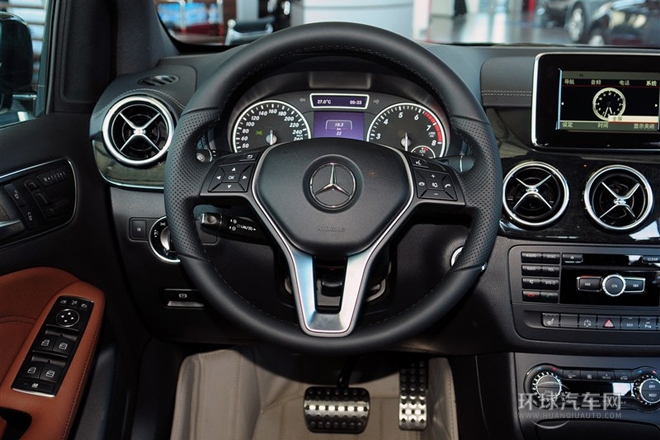 2013款B260 2.0T 雙離合