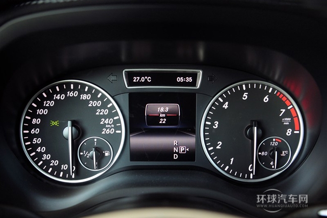 2013款B260 2.0T 雙離合