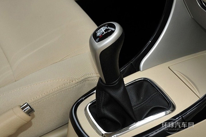 2011款 新銳版 1.5L 手動標準型