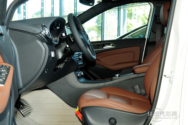 2013款B260 2.0T 雙離合