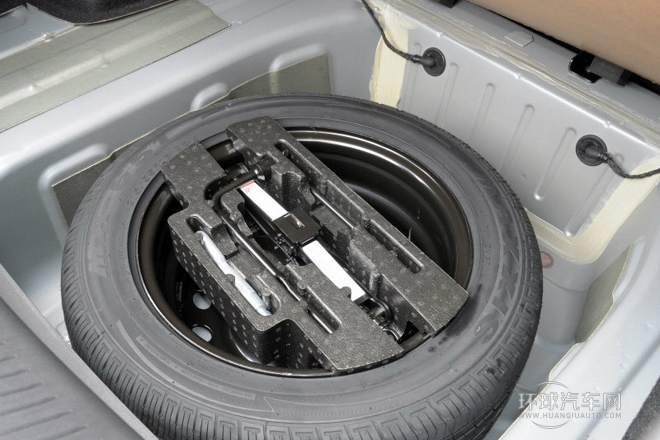 2013款 經典版 550 1.8L 自動風尚型