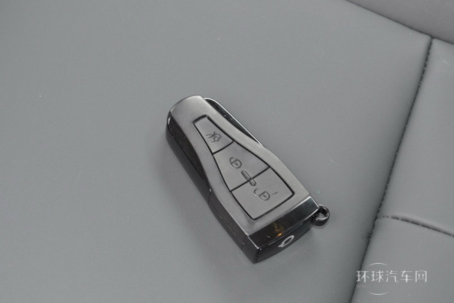 2013款 經典版 550 1.8L 自動風尚型