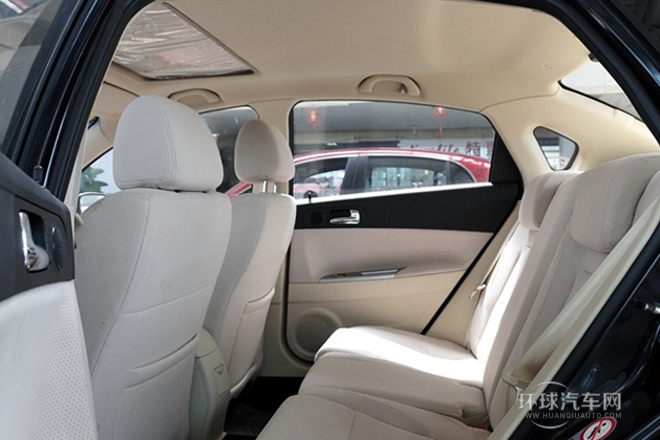 2011款 新銳版 1.5L 自動豪華型