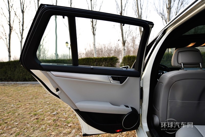 2011款C200豪華運動版