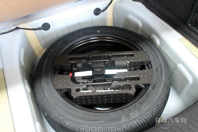 2013款 經(jīng)典版 550 1.8L 自動(dòng)豪華型