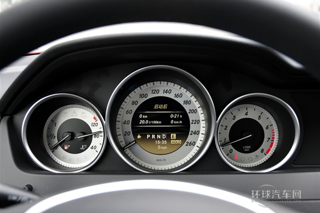 2011款C200時尚版