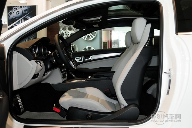 2013款C180轎跑版