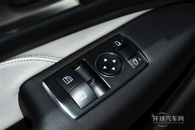 2013款C180轎跑版