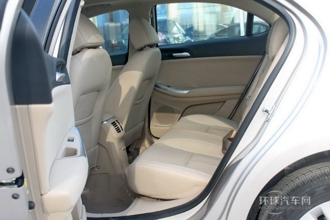 2014款 550S 1.8L 手動智選版