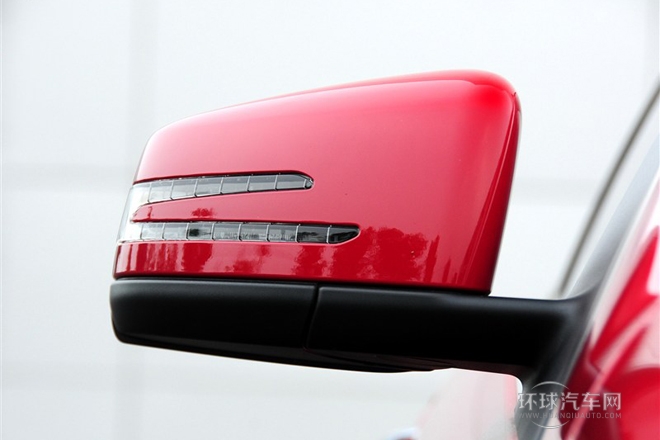 2012款C63 AMG Coupe動感版