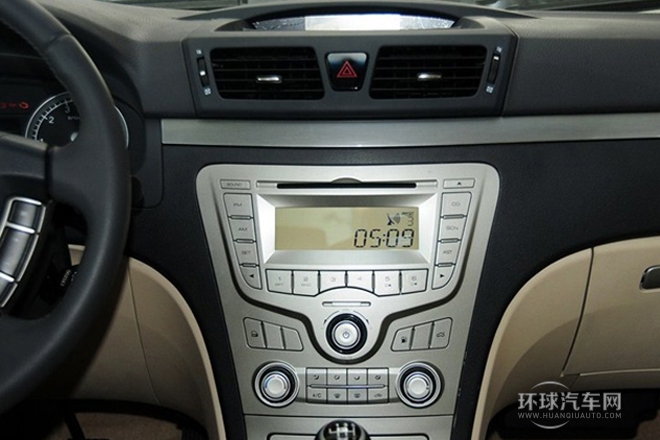 2011款 1.8T 手動(dòng)豪華型