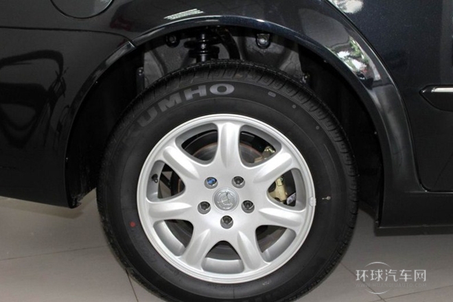 2011款 1.8T 手動舒適型