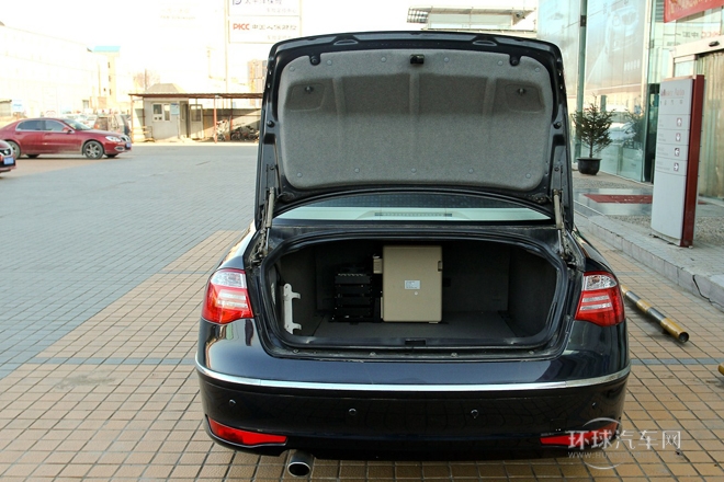 2011款 1.8T 自動旗艦版